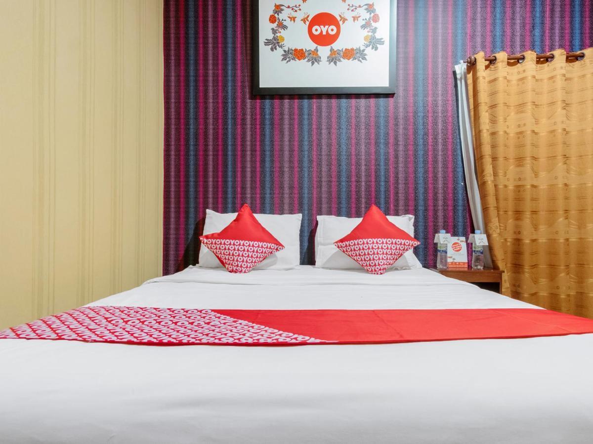 Oyo 741 Hotel Labuhan Raya Medan Kültér fotó