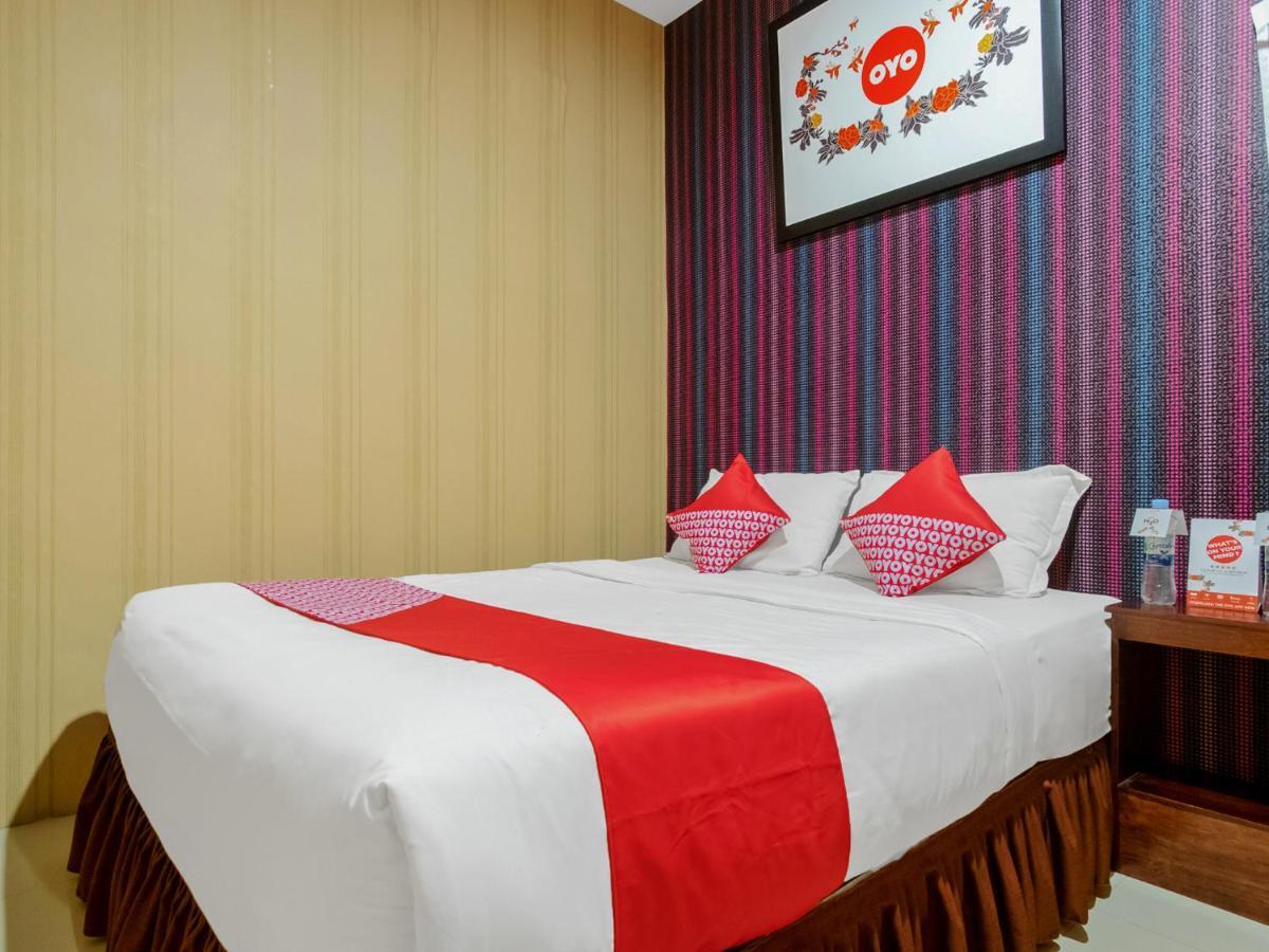 Oyo 741 Hotel Labuhan Raya Medan Kültér fotó