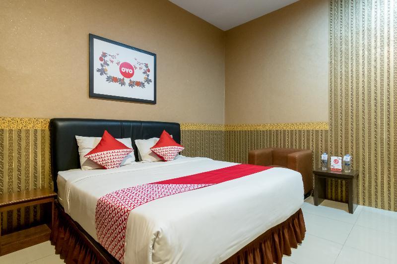 Oyo 741 Hotel Labuhan Raya Medan Kültér fotó