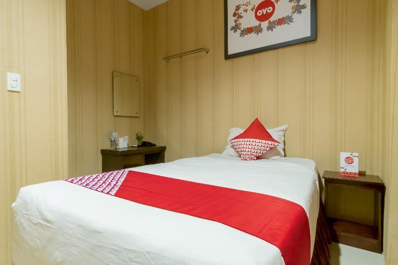 Oyo 741 Hotel Labuhan Raya Medan Kültér fotó